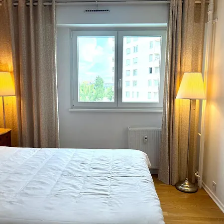 Iii 135m2 Esplanade Apartment Strasbourg